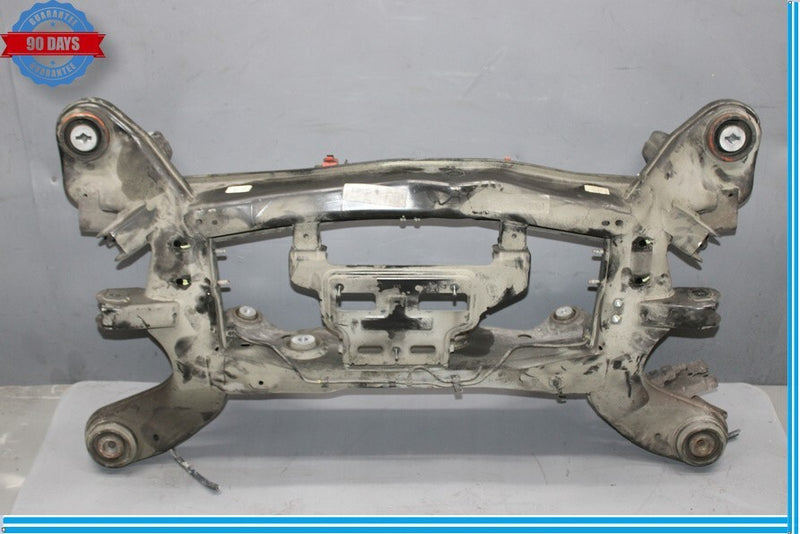 Load image into Gallery viewer, 14-17 Maserati Quattroporte Rear Crossmember Sub Frame 670007569 Oem
