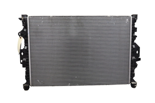08-17 LR Range Rover Evoque L538 Engine Cooling Radiator Assembly 6G918005FD Oem