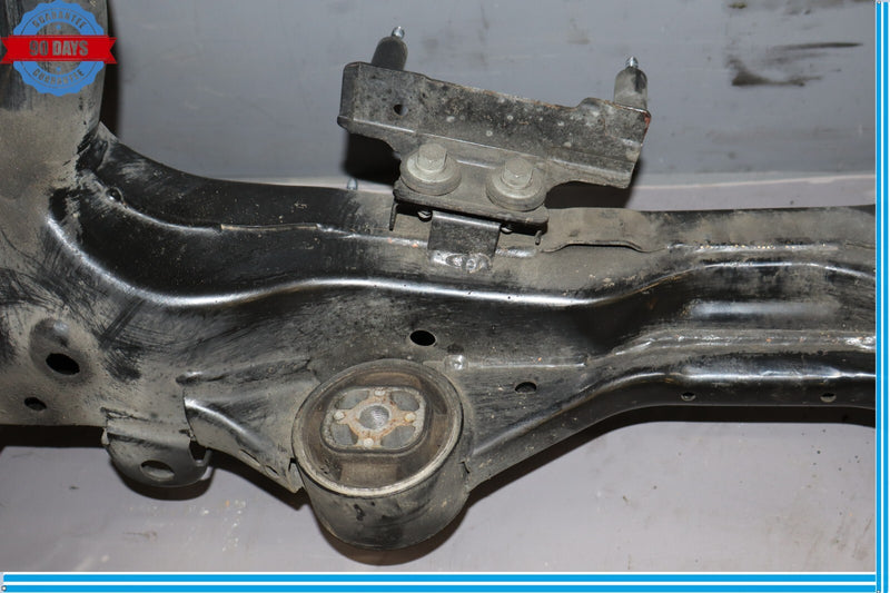 Load image into Gallery viewer, 15-17 Hyundai Genesis Rear Suspension Subframe Crossmember Cradle Oem
