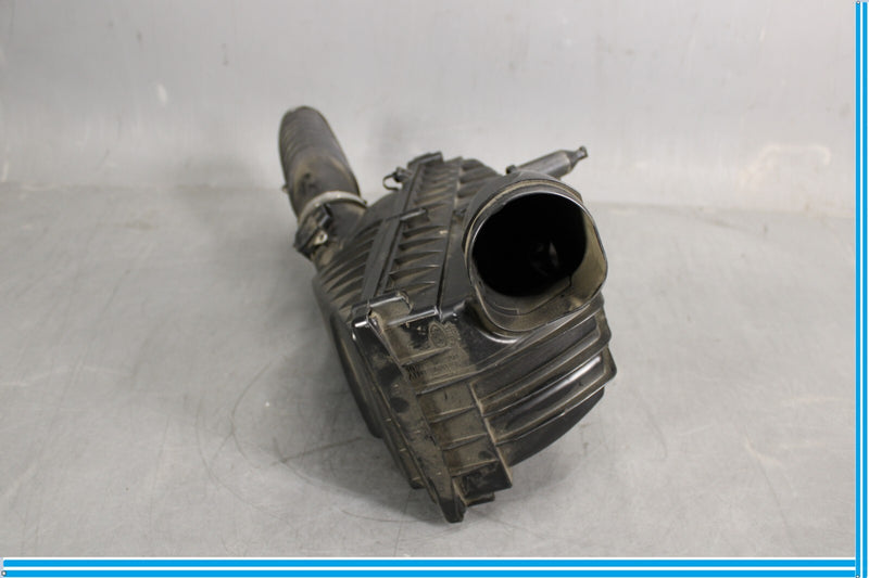 Load image into Gallery viewer, 10-13 Land Range Rover Sport Right Air Intake Cleaner Filter Box Housing Oem
