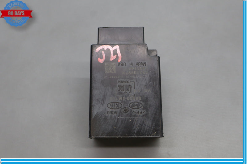 Load image into Gallery viewer, 11-13 Hyundai Equus TPMS Tire Pressure Monitor Control Receiver Module Oem
