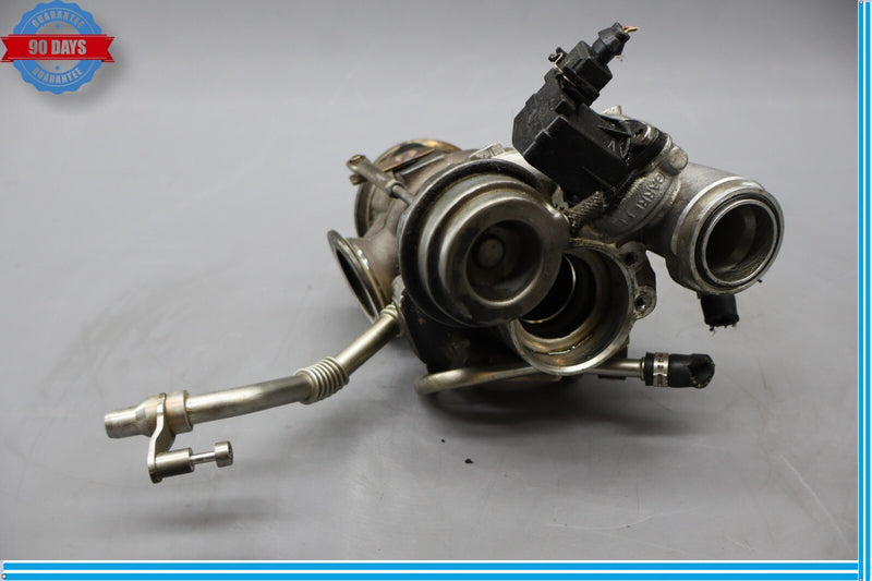Load image into Gallery viewer, 08-17 BMW 550i 650i 750i 750Li Right or Left Side Turbocharger Garrett Oem

