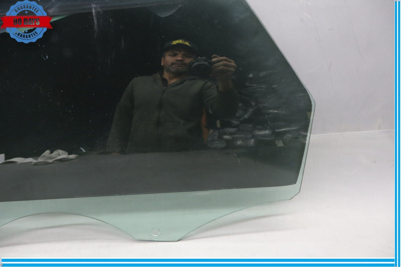 Load image into Gallery viewer, 11-18 Audi A8 A8L Quattro Rear Left Driver Side Door Window Auto Glass Oem
