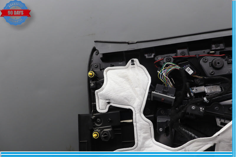 Load image into Gallery viewer, 18-21 Buick Enclave Avenir Front Left Driver Side Door Panel 84793437 Oem
