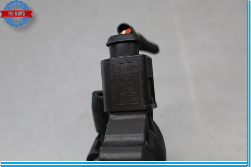 Load image into Gallery viewer, 2013-2016 Audi A6 A7 A8 Quattro Q5 Q7 Engine Fuel Injector Module Oem
