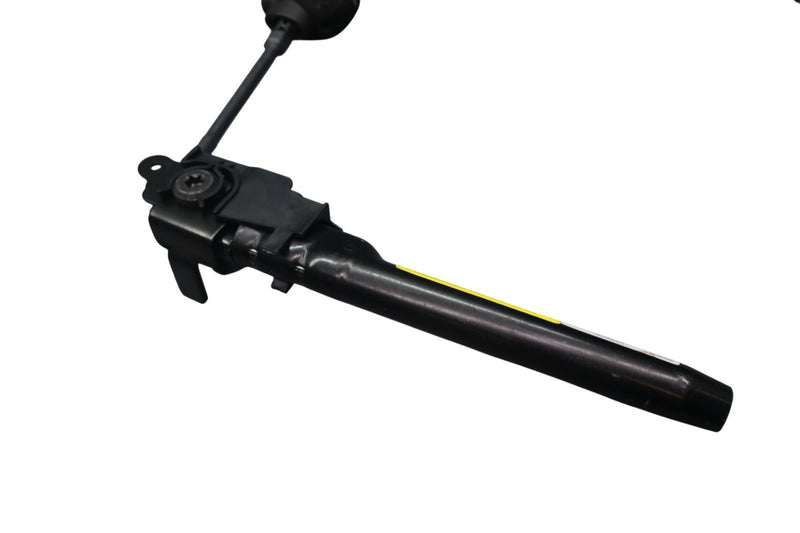 Load image into Gallery viewer, 17-19 Alfa Romeo Giulia Front Right Passenger Side Seat Belt Retractor Oem

