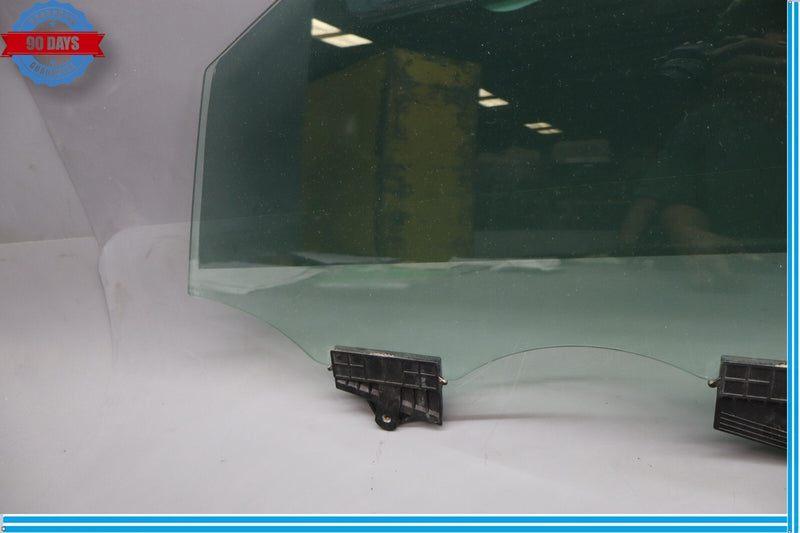Load image into Gallery viewer, 15-16 Hyundai Genesis Front Left Driver Side Door Window Auto Glass Oem
