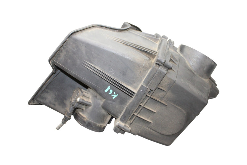 Load image into Gallery viewer, 11-16 BMW 528i 535i 535i Engine Air Intake Cleaner Filter Box Housing Oem
