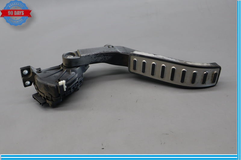 Load image into Gallery viewer, 03-18 Porsche Cayenne 955 957 Turbo Engine Gas Throttle Accelerator Pedal Oem
