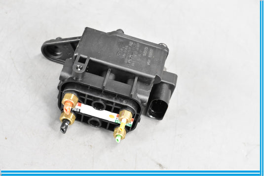 10-19 Jaguar XJ XJL Air Suspension Control Valve Solenoid Oem