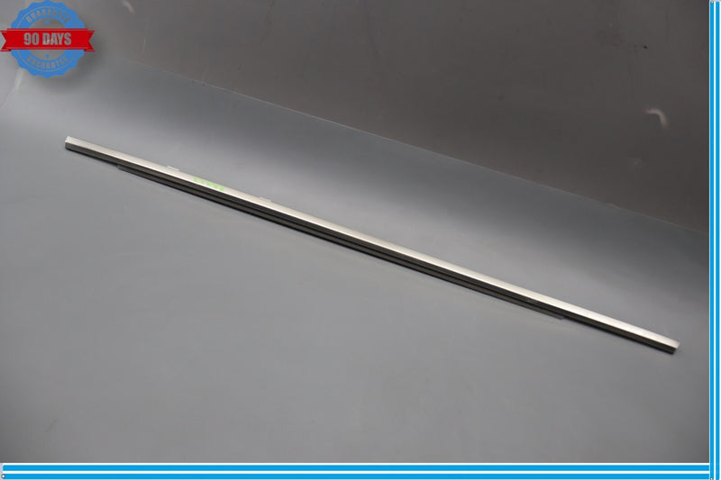 Load image into Gallery viewer, 15-20 Hyundai Genesis Front Right Passenger Side Door Window Molding Trim Oem
