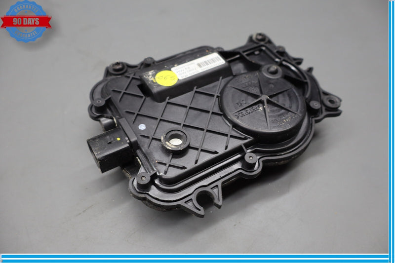 Load image into Gallery viewer, 03-12 Bentley Continental Flying Spur Rear Left Side Door Lock Soft Actuator Oem
