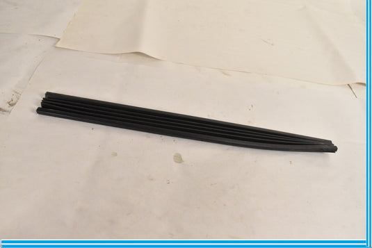 09-12 BMW 750Li 750i F01 F02 Left Sun Roof Weather Seal Rubber Gasket Seal Oem