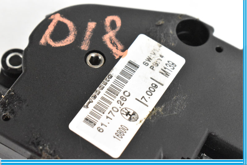 Load image into Gallery viewer, 03-12 Maserati Quattroporte M139 Sunroof Sun Roof Motor 6117026C Oem
