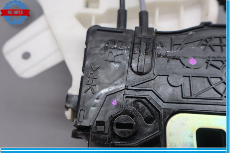 Load image into Gallery viewer, 15-20 Hyundai Genesis G80 Rear Right Passenger Side Door Lock Latch Actuator Oem

