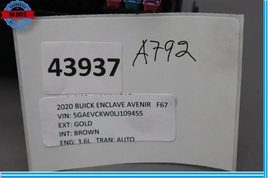 18-21 Buick Enclave Engine Motor Fuse Relay Junction Box Module Oem