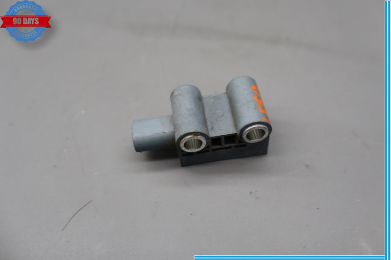 Load image into Gallery viewer, 09-16 BMW 750Li 750Li xDrive Rear Left Door Impact Crash Pressure Sensor Oem
