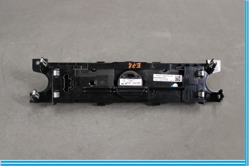 Load image into Gallery viewer, 10-13 Land Rover Range Rover Dash Control Panel Radio Navigation Clock Unit Oem
