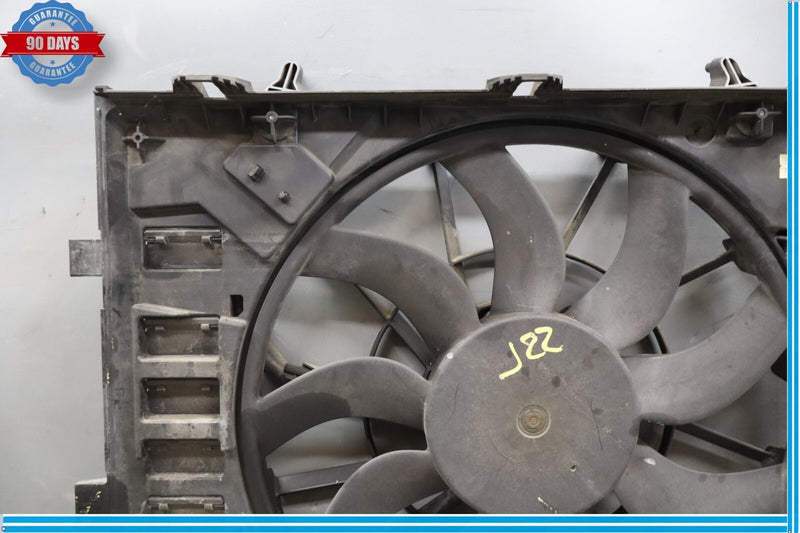 Load image into Gallery viewer, 11-18 Porsche Cayenne 958 Engine Radiator Cooling Fan Motor Assembly Oem

