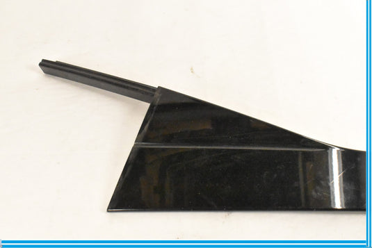 11-18 Porsche Cayenne Rear Left Exterior C Pillar Trim Molding 7P5853589C Oem