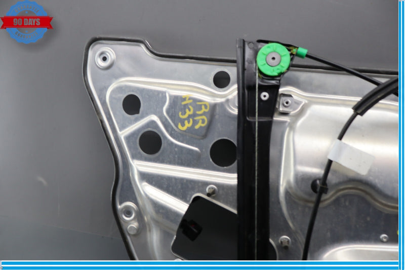 Load image into Gallery viewer, 06-12 Bentley Continental Flying Spur Rear Right Door Window Regulator Oem
