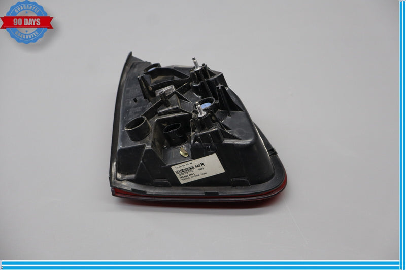 Load image into Gallery viewer, 11-14 Porsche Cayenne 958 Rear Right Side Tail Light Taillight Lamp Assembly Oem
