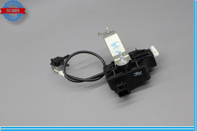 Load image into Gallery viewer, 07-17 Lexus LS460 Fuel Filler Gas Tank Door Release Lock Latch Actuator Oem
