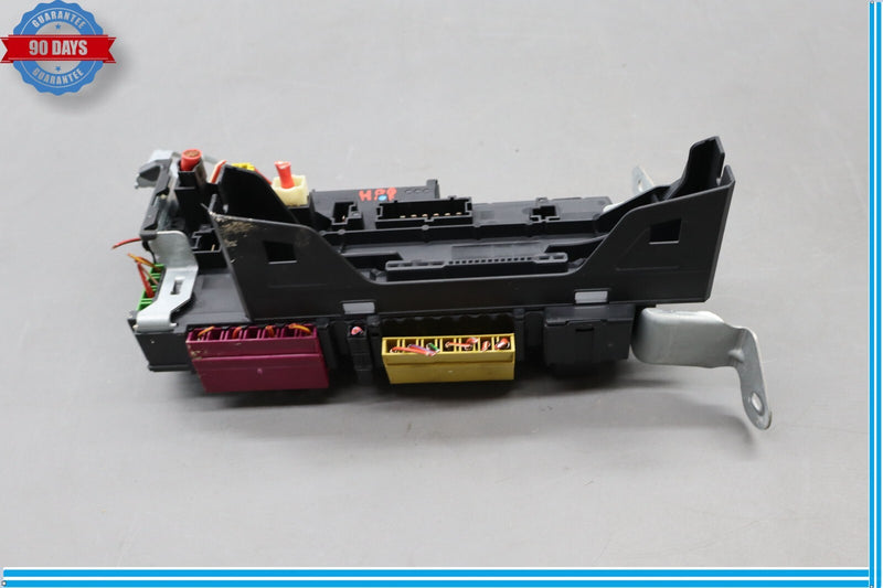 Load image into Gallery viewer, 10-18 Mercedes W218 CLS550 E350 E400 Rear SAM Fuse Box Relay Control Oem
