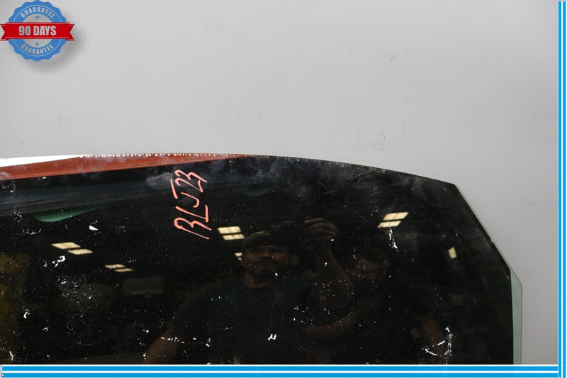 Load image into Gallery viewer, 11-16 Hyundai Equus Rear Left Driver Side Door Window Auto Glass Panel Oem
