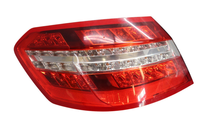 Load image into Gallery viewer, 10-13 Mercedes W212 E550 Rear Left Side Tail Light Lamp Assembly A2128203364 Oem
