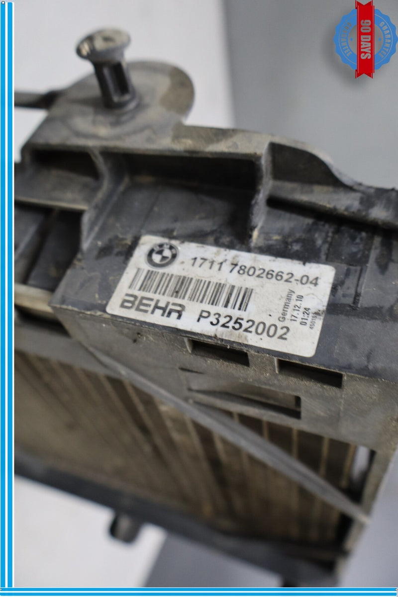 Load image into Gallery viewer, 10-19 BMW 535i GT xDrive Engine Right Coolant Oil Cooling Auxiliary Radiator Oem

