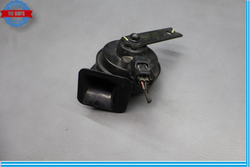 Load image into Gallery viewer, 11-16 Hyundai Equus Sig High Pitch Tone Horn Black 96610-3N000 Oem
