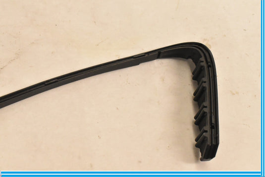 11-18 PORSCHE CAYENNE FRONT RIGHT DOOR TRIM PANEL BLACK OEM
