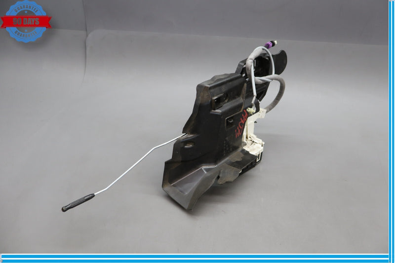 Load image into Gallery viewer, 12-19 Mercedes X166 GL450 ML350 Front Right Side Door Lock Latch Actuator Oem
