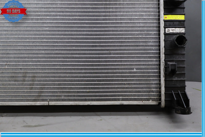 Load image into Gallery viewer, 03-09 Mercedes CLS500 E500 Engine Motor Cooling Radiator 2115001154 Oem
