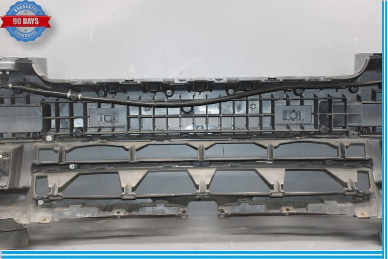 Load image into Gallery viewer, 10-12 Land Rover Range Rover HSE Front Bumper Cover Assembly Oem
