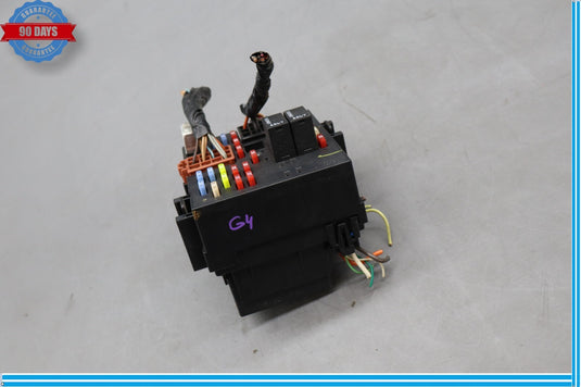 03-07 HUMMER H2 Turn Signal Lamp Fuse Box Relay Junction Block  W/ Bracket Oem