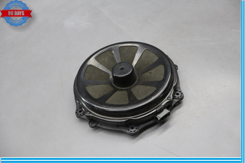 Load image into Gallery viewer, 10-16 Porsche Panamera 970 Front Left or Right Door Audio Sound Speaker Oem
