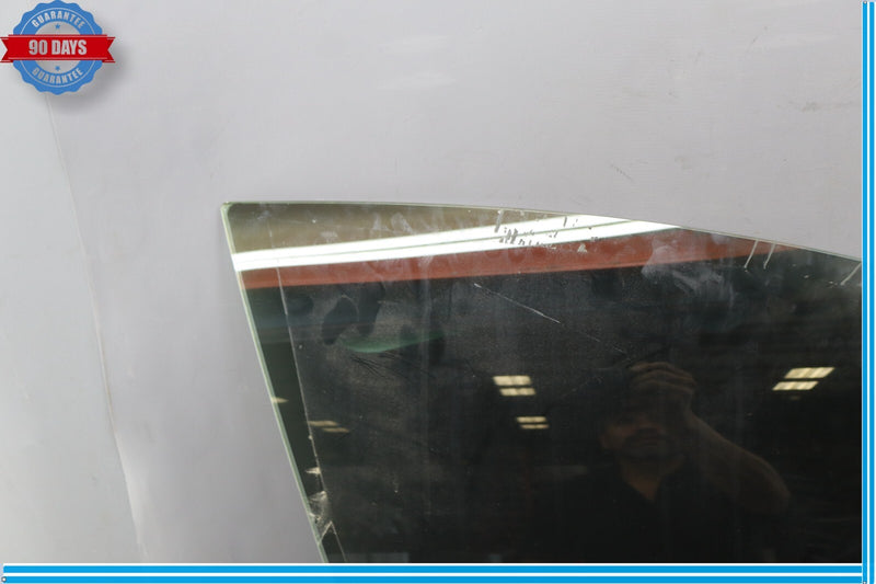 Load image into Gallery viewer, 14-22 Maserati Ghibli M156 S Q4 Front Right Side Door Window Auto Glass Oem
