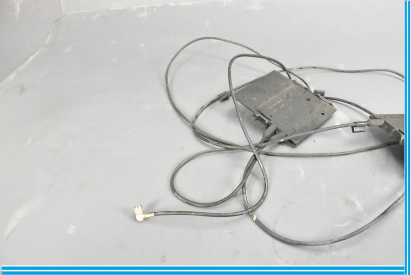 Load image into Gallery viewer, 00-06 Mercedes CL500 S500 W215 Rear Left &amp; Right Bumper Antenna Bracket Oem
