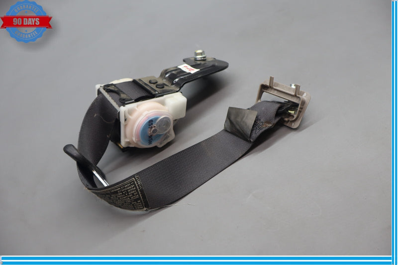 Load image into Gallery viewer, 15-20 Hyundai Genesis Rear Left Side Seat Belt Retractor 89810B1500 Oem
