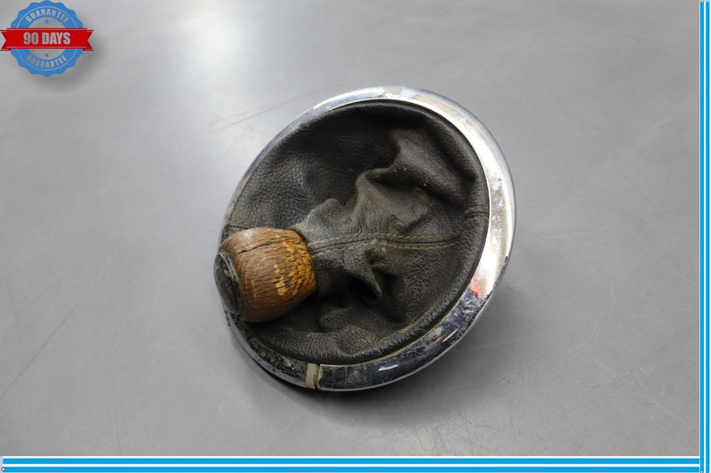 Load image into Gallery viewer, 06-10 Pontiac Solstice Center Console Shifter Selector Knob w/ Boot Oem
