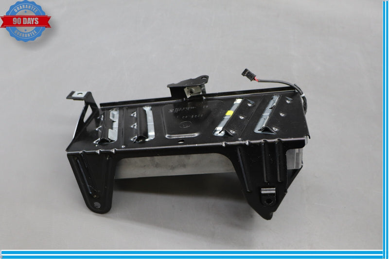 Load image into Gallery viewer, 10-15 BMW F01 750i 750Li Top HiFi Audio Sound Stereo Amp Amplifier W/Holder Oem
