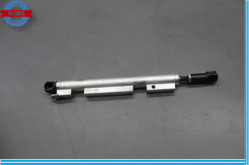 Load image into Gallery viewer, 12-20 Mercedes R172 SLK250 SLK350 Right Side Top Main Lift Cylinder Oem
