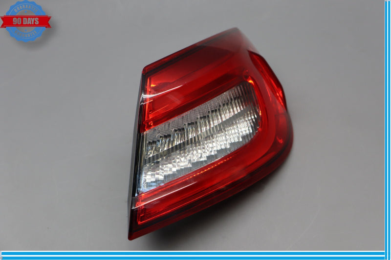 Load image into Gallery viewer, 14-20 Maserati Quattroporte SQ4 M156 Rear Right Side Outer Tail Light Lamp Oem
