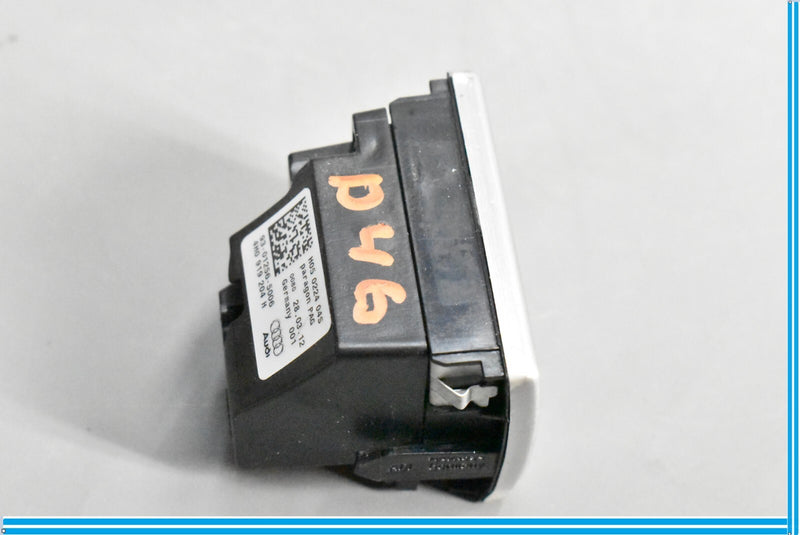 Load image into Gallery viewer, 11-17 Audi A8 A8L Front Dash Dashboard Analog Clock 4H0919204H Oem
