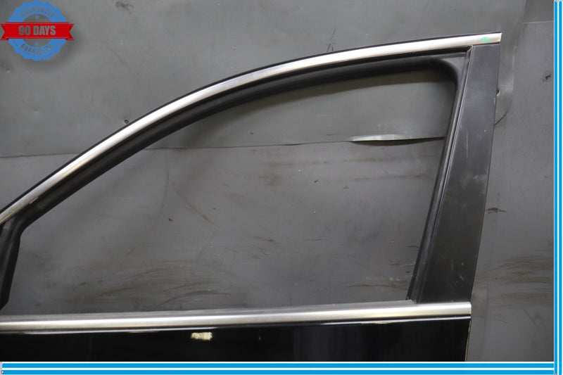 Load image into Gallery viewer, 11-16 Hyundai Equus Front Left Driver Side Exterior Door Shell Panel Oem
