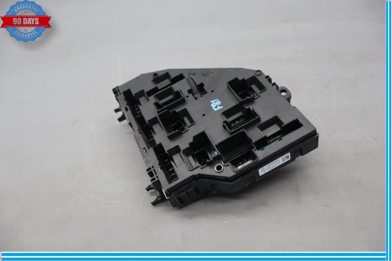 Load image into Gallery viewer, 12-17 BMW 528i 535i F10 Rear Power Distribution Fuse Box Module Unit Oem
