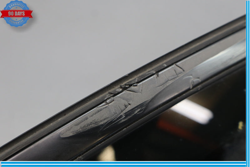 Load image into Gallery viewer, 11-16 Hyundai Equus Signature Right Passenger Side Quarter Window Glass Oem
