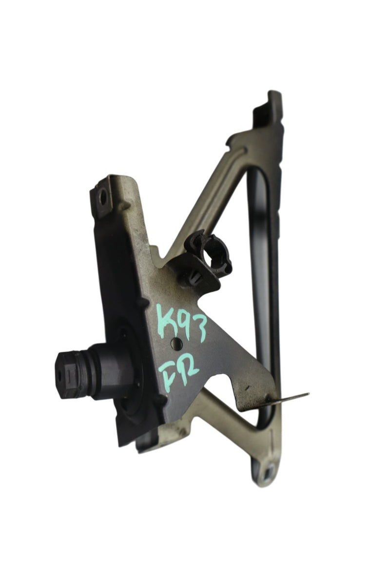 Load image into Gallery viewer, 09-15 BMW 740i 750Li xDrive Front Right Side Forward Fender Mount Bracket Oem
